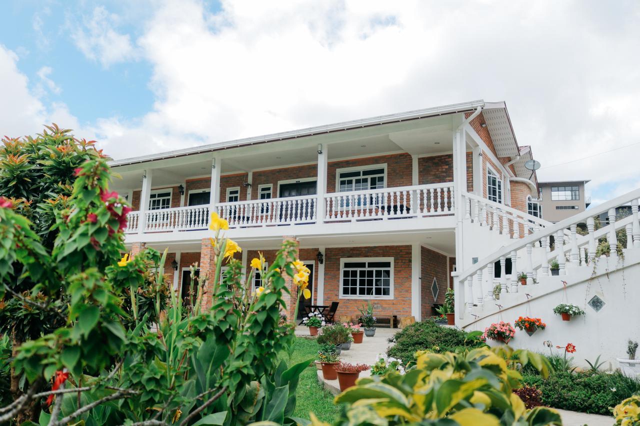 Kundasang Guesthouse Exterior photo